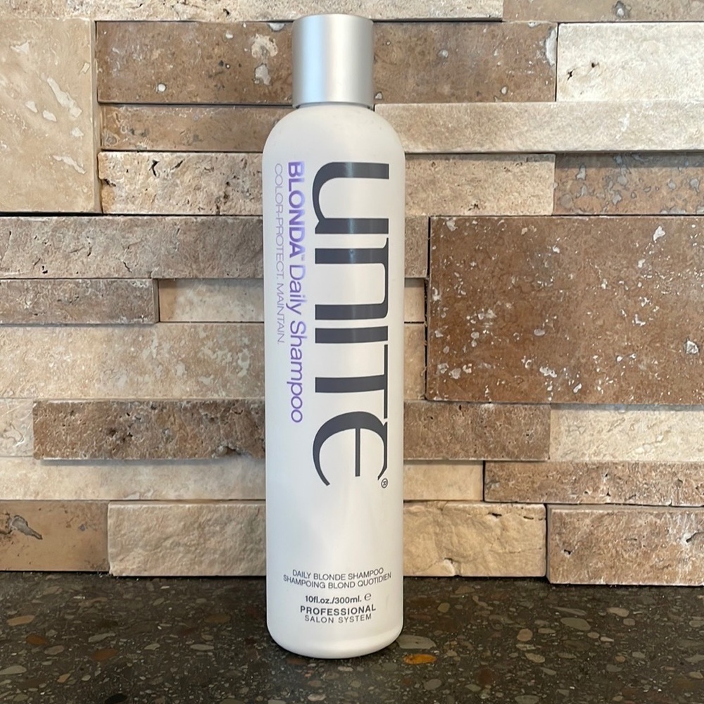 Unite Blonda Shampoo